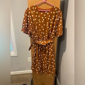 Joanie Size 16 Polka Dot Belted Dress